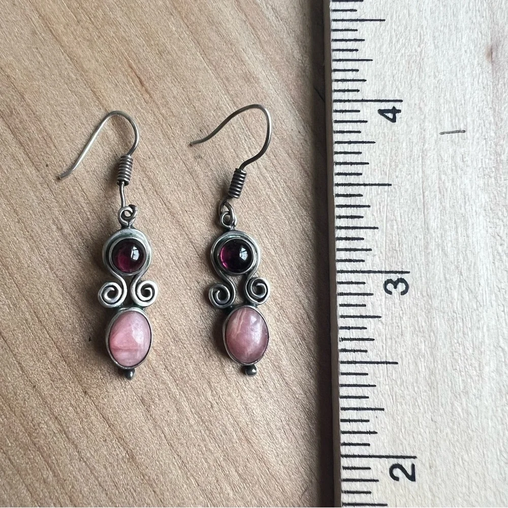 Vintage style 925 Sterling silver spiral pink gemstone dangle earrings
